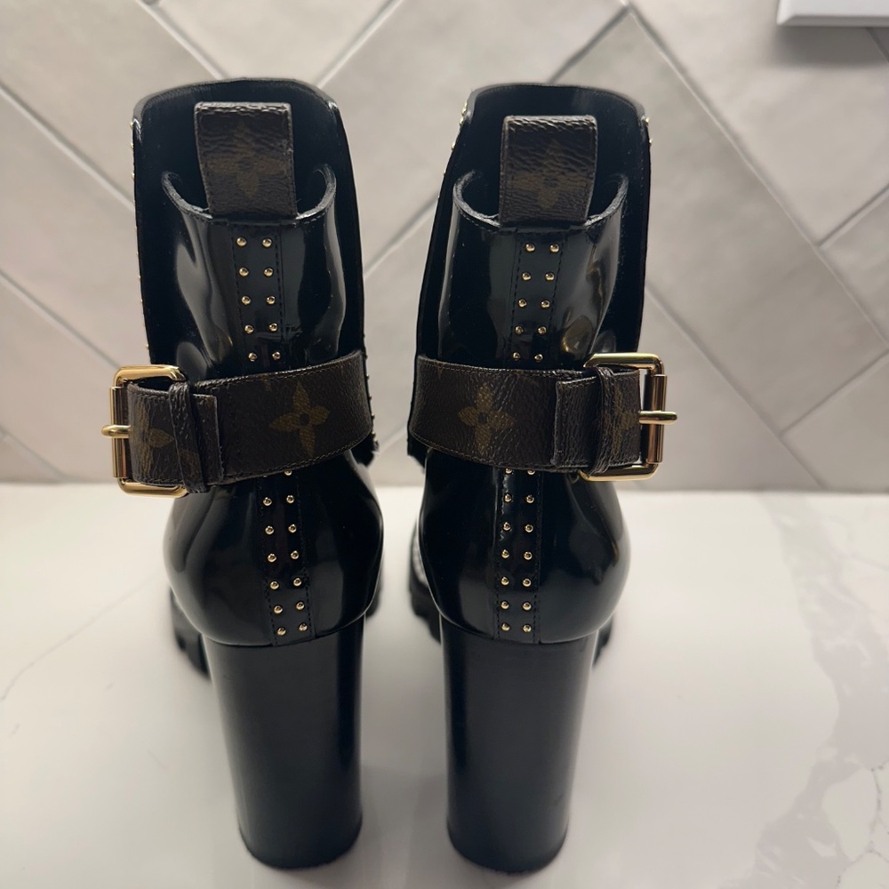 Louis Vuitton Star Trail Boots - Picture 6 of 9